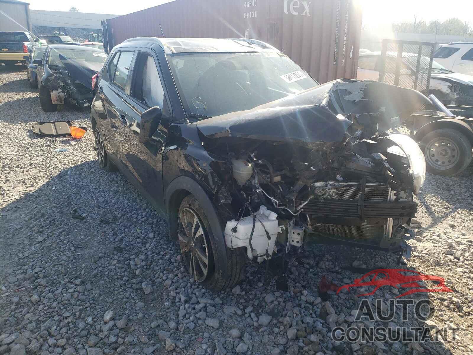 NISSAN KICKS 2018 - 3N1CP5CU1JL509123