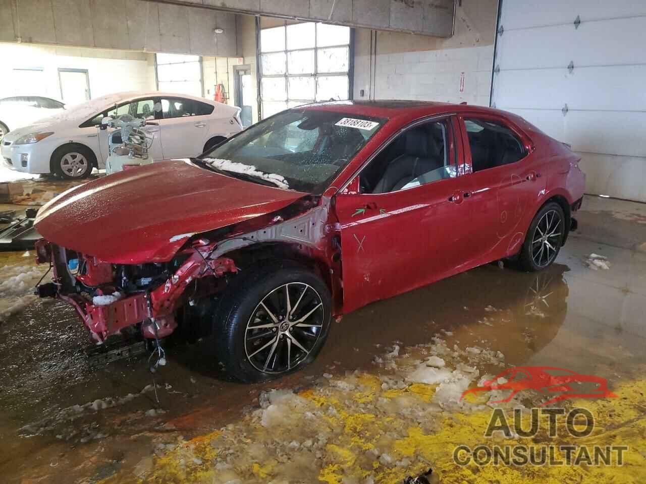 TOYOTA CAMRY 2022 - 4T1T11BKXNU072625