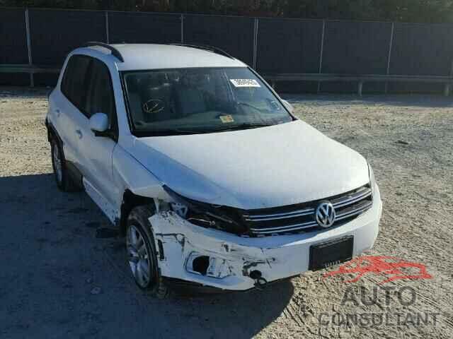 VOLKSWAGEN TIGUAN 2016 - WVGAV7AX7GW584619