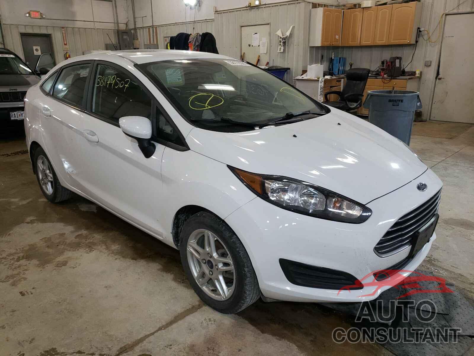FORD FIESTA 2017 - 3FADP4BJ5HM132406