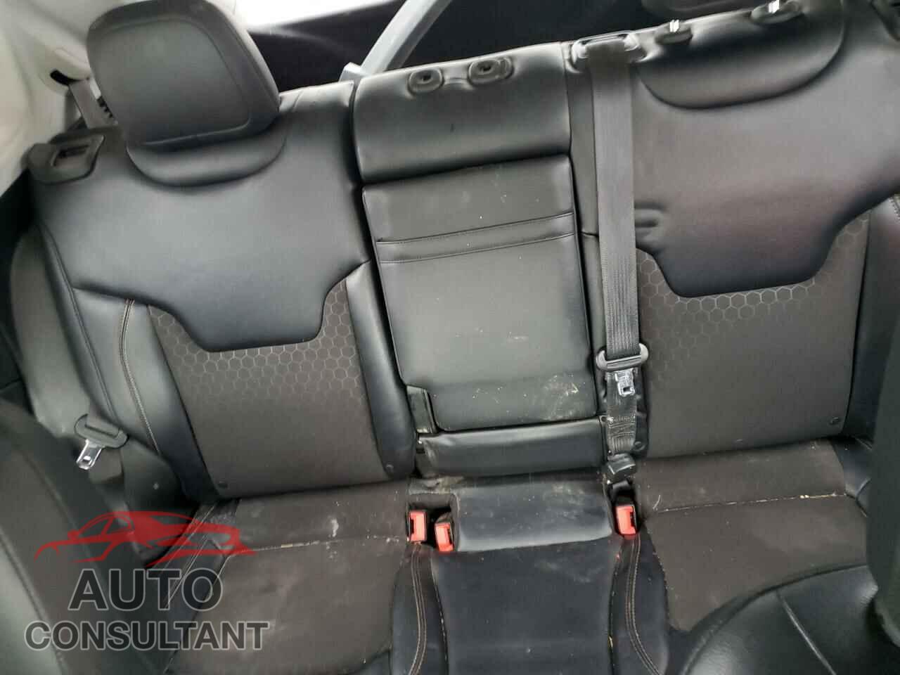 JEEP COMPASS 2017 - 3C4NJDBB7HT680647