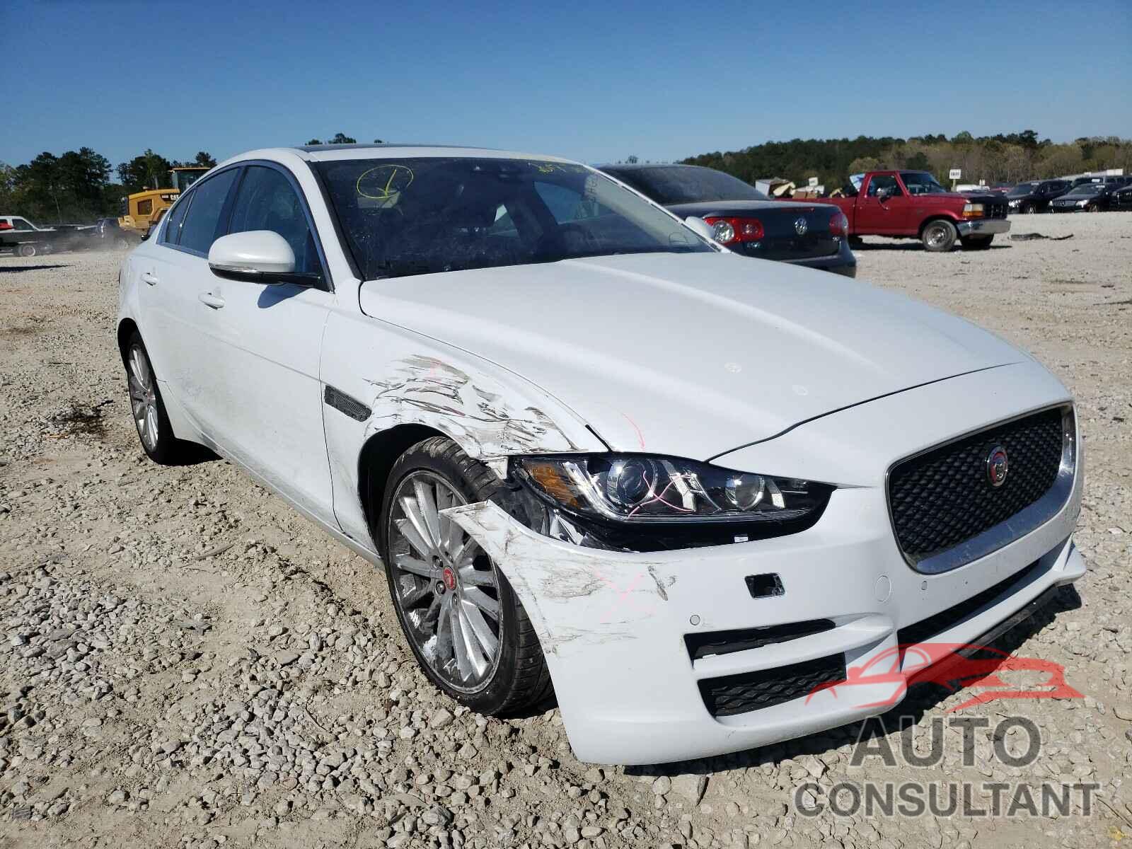 JAGUAR XE 2017 - SAJAH4BV9HA946943