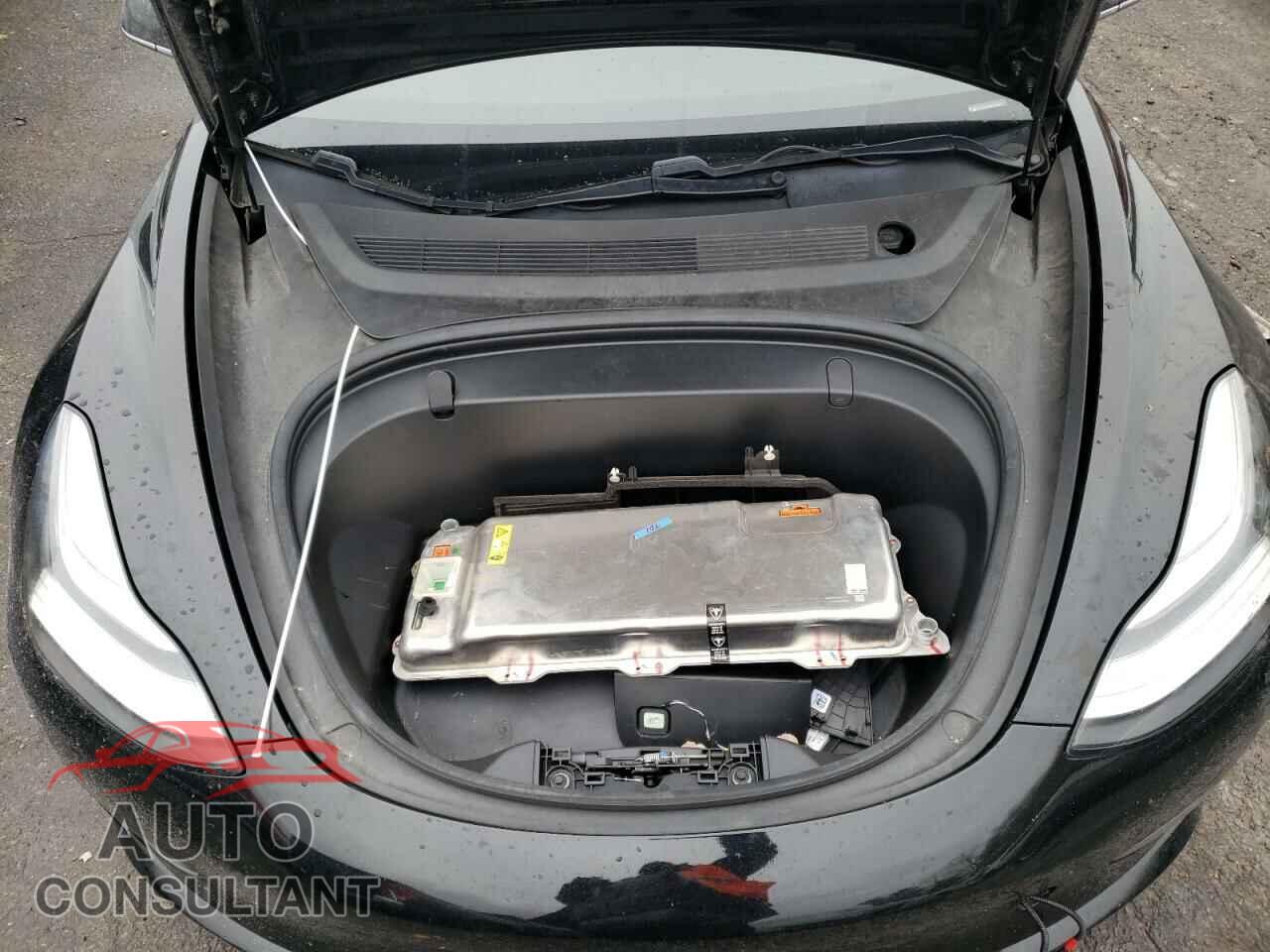 TESLA MODEL 3 2019 - 5YJ3E1EA3KF425495