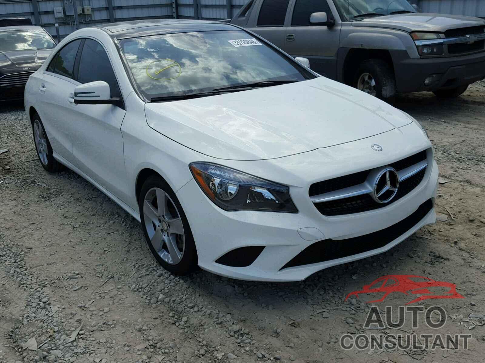 MERCEDES-BENZ C CLASS 2015 - WDDSJ4EB9FN224716