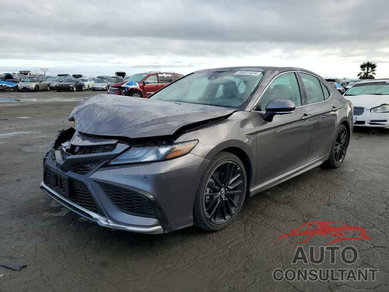 TOYOTA CAMRY 2023 - 4T1K31AK8PU620146