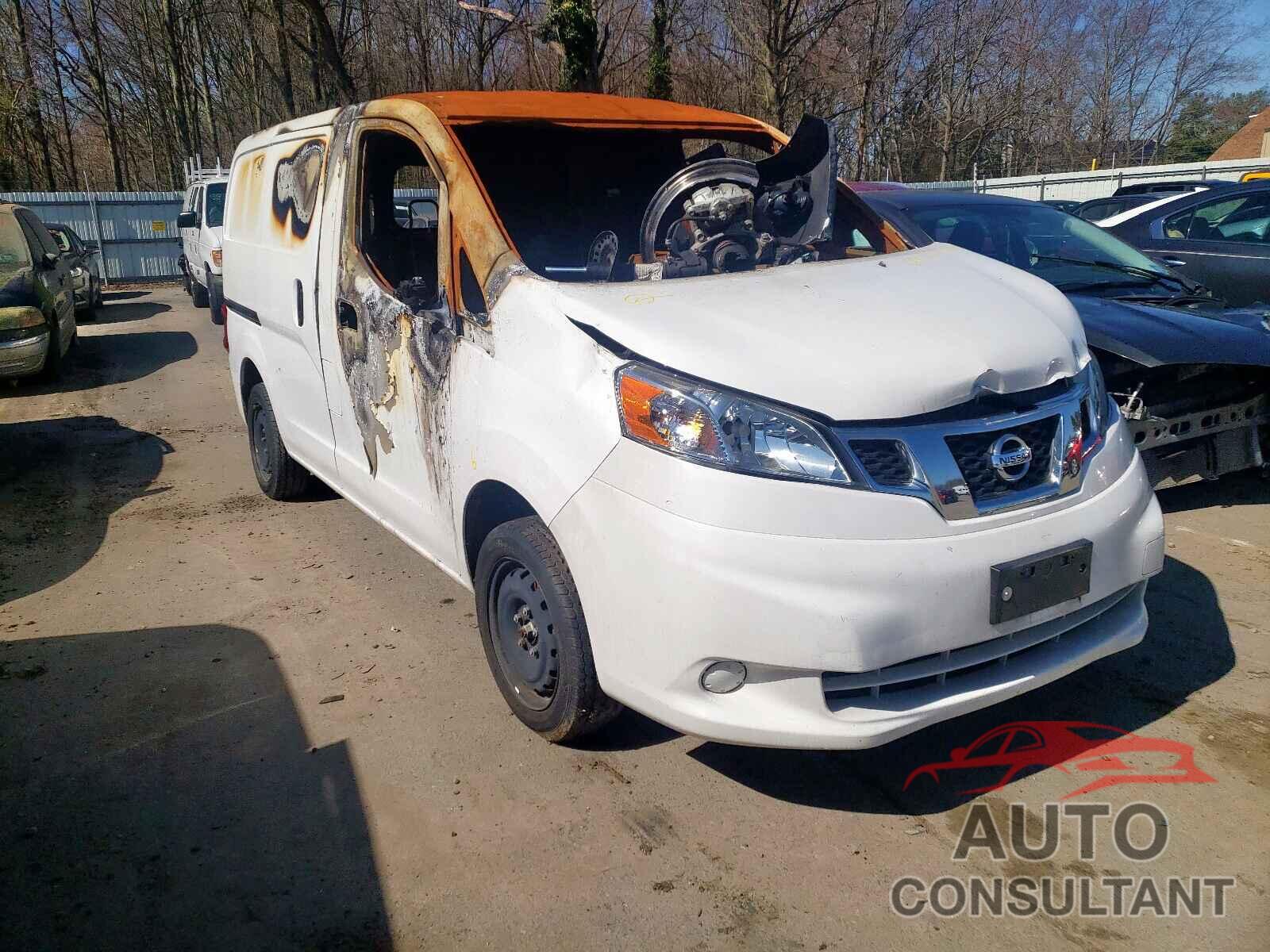 NISSAN NV 2019 - 3N6CM0KN0KK701561