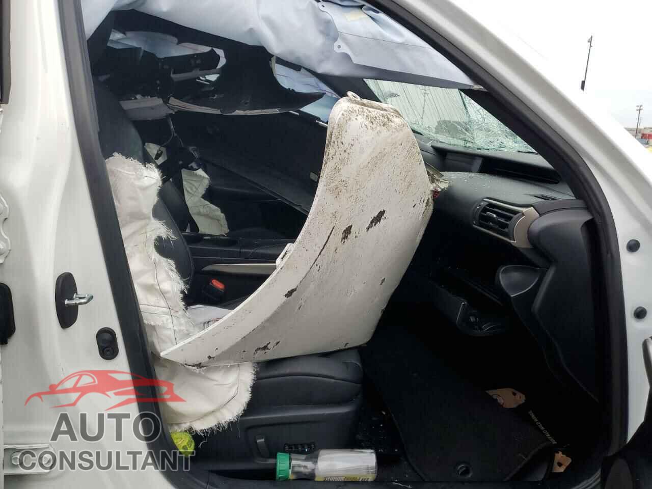 LEXUS IS 2020 - JTHGA1D2XL5101873