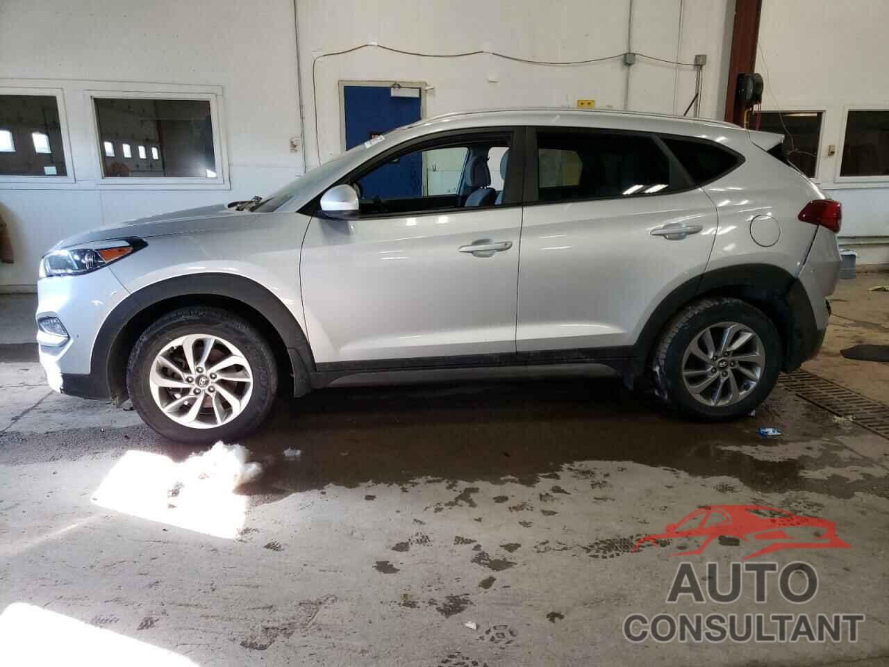 HYUNDAI TUCSON 2016 - KM8J3CA48GU127351