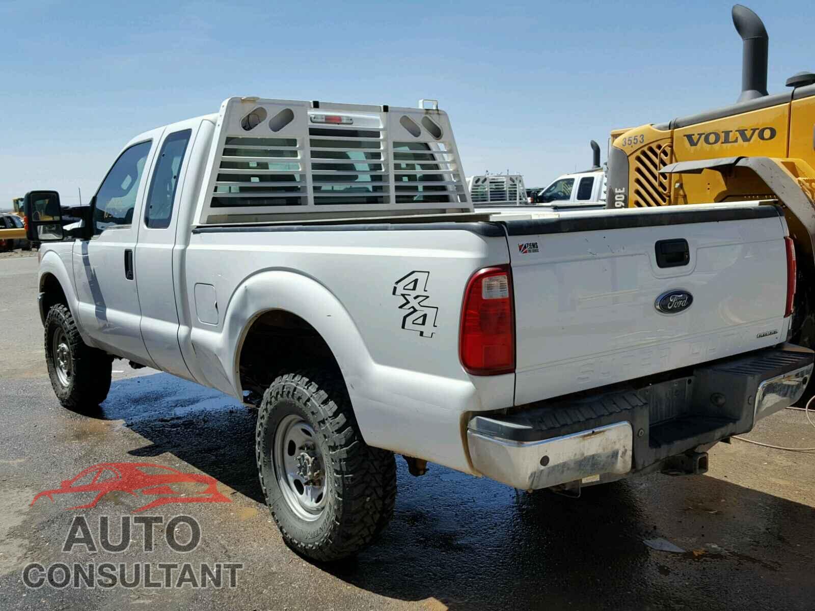 FORD F250 2015 - 19XFC2F72HE230823