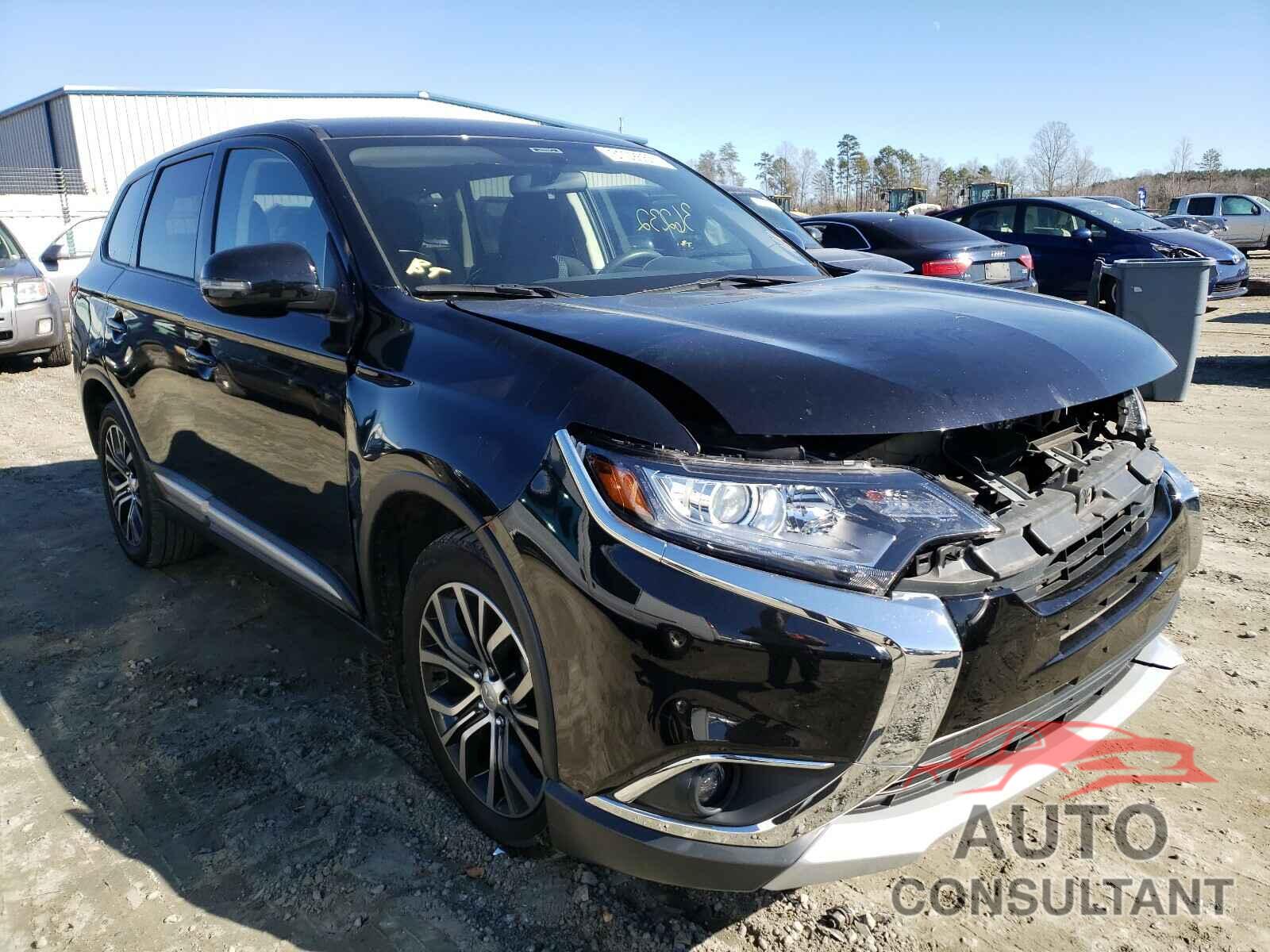 MITSUBISHI OUTLANDER 2018 - JA4AD3A37JZ049271