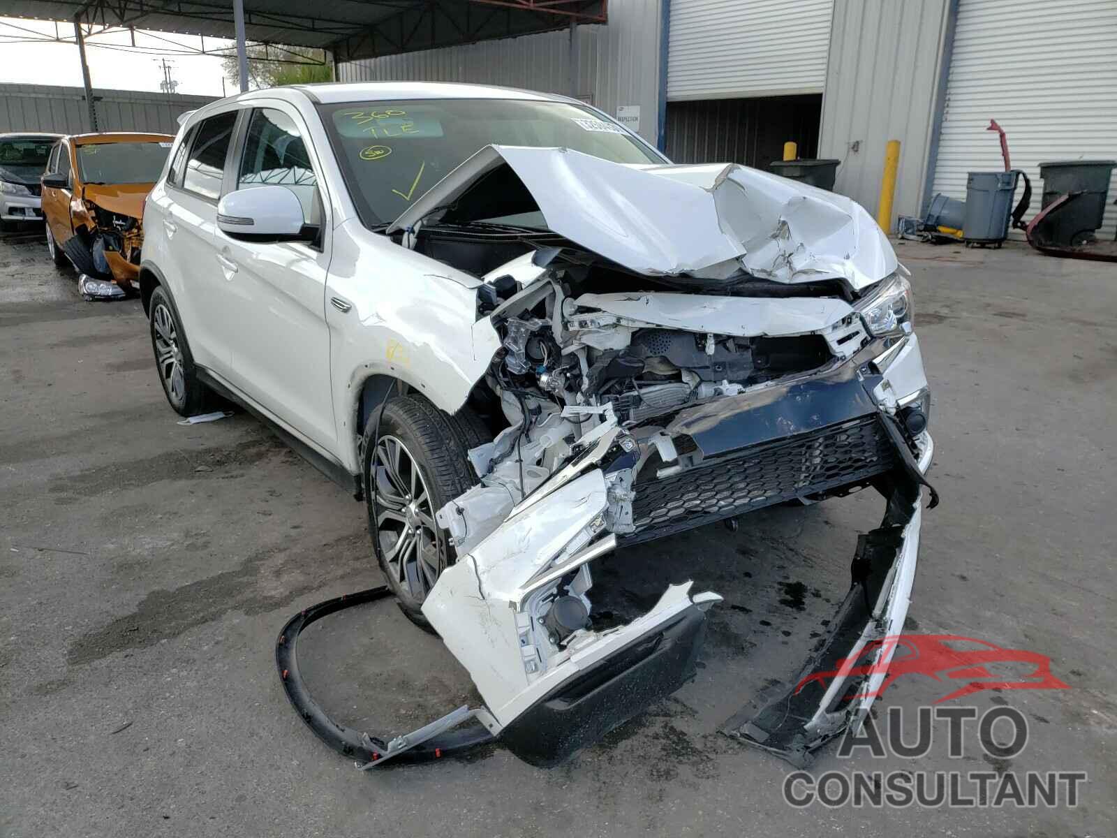 MITSUBISHI OUTLANDER 2019 - JA4AP3AU7KU008797
