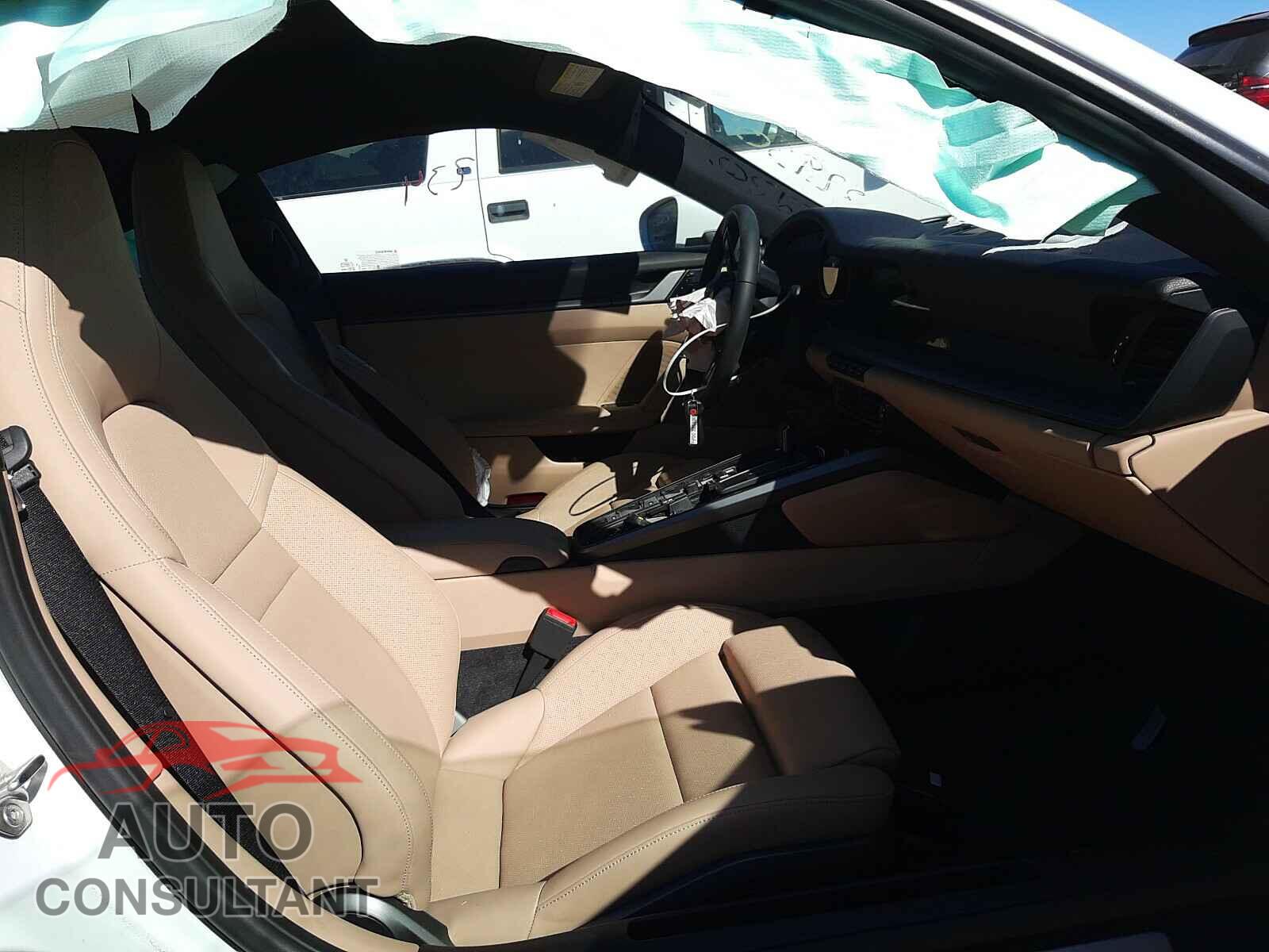 PORSCHE 911 2021 - WP0AB2AP1MS221110