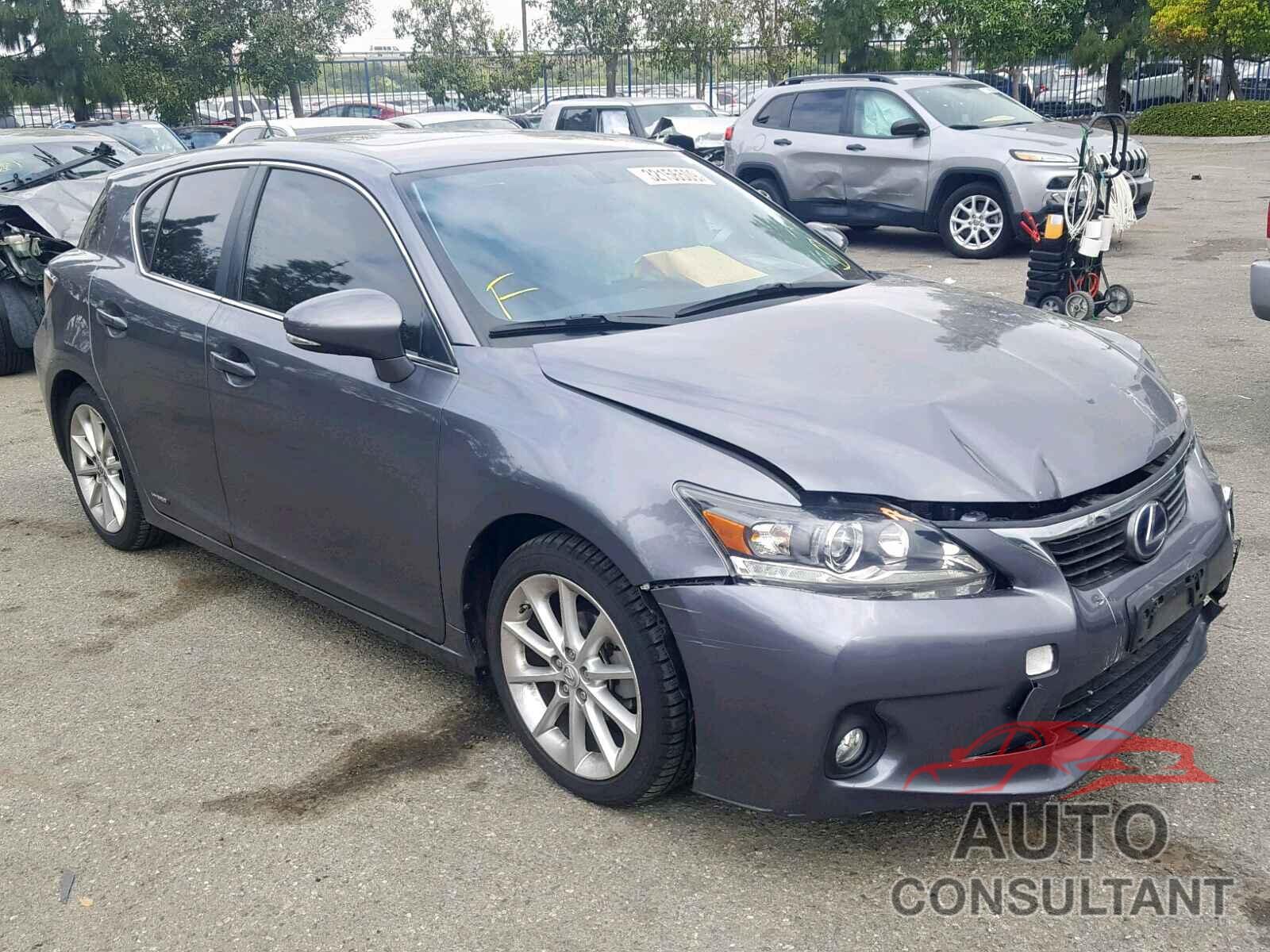 LEXUS CT 200 2013 - 3VV3B7AX2MM113822