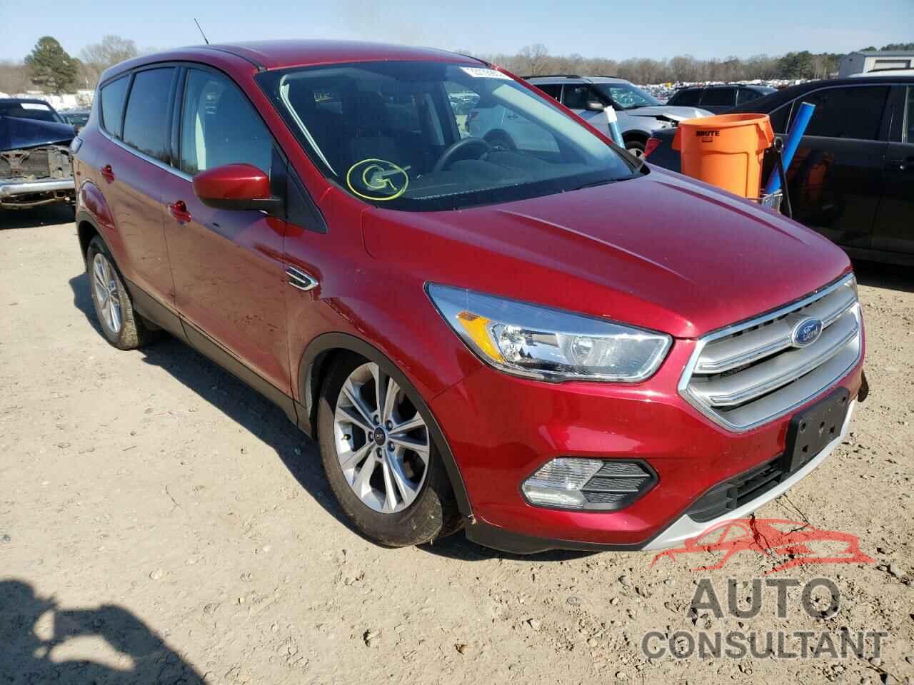 FORD ESCAPE 2017 - 1FMCU0GD9HUB31521
