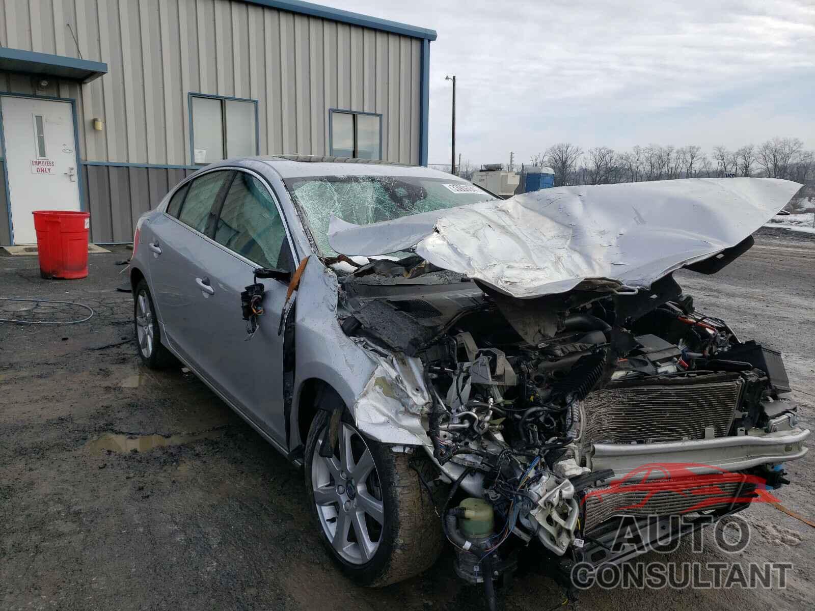 VOLVO S60 2016 - YV1612TK8G2402180