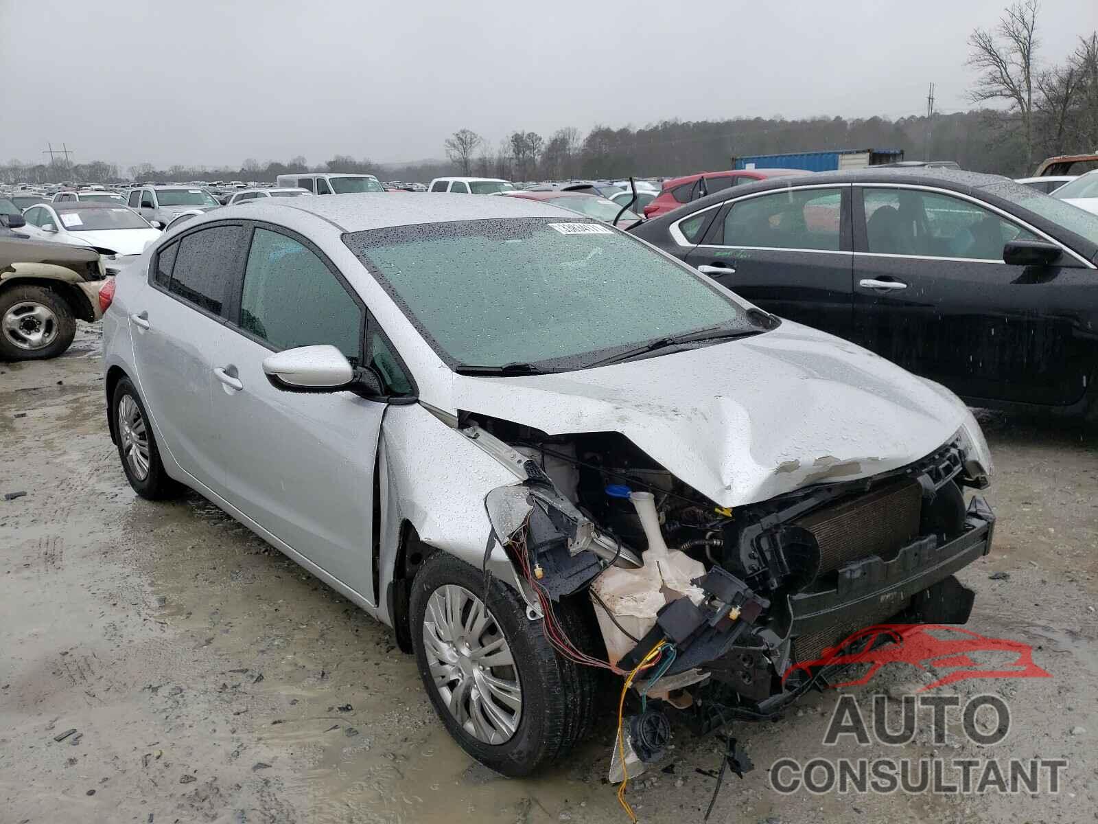KIA FORTE 2016 - KNAFK4A64G5488717