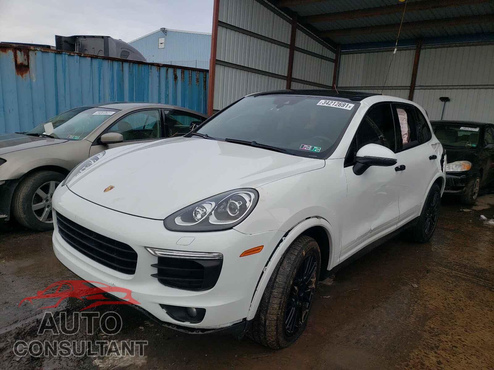 PORSCHE CAYENNE 2017 - WP1AA2A22HKA86889