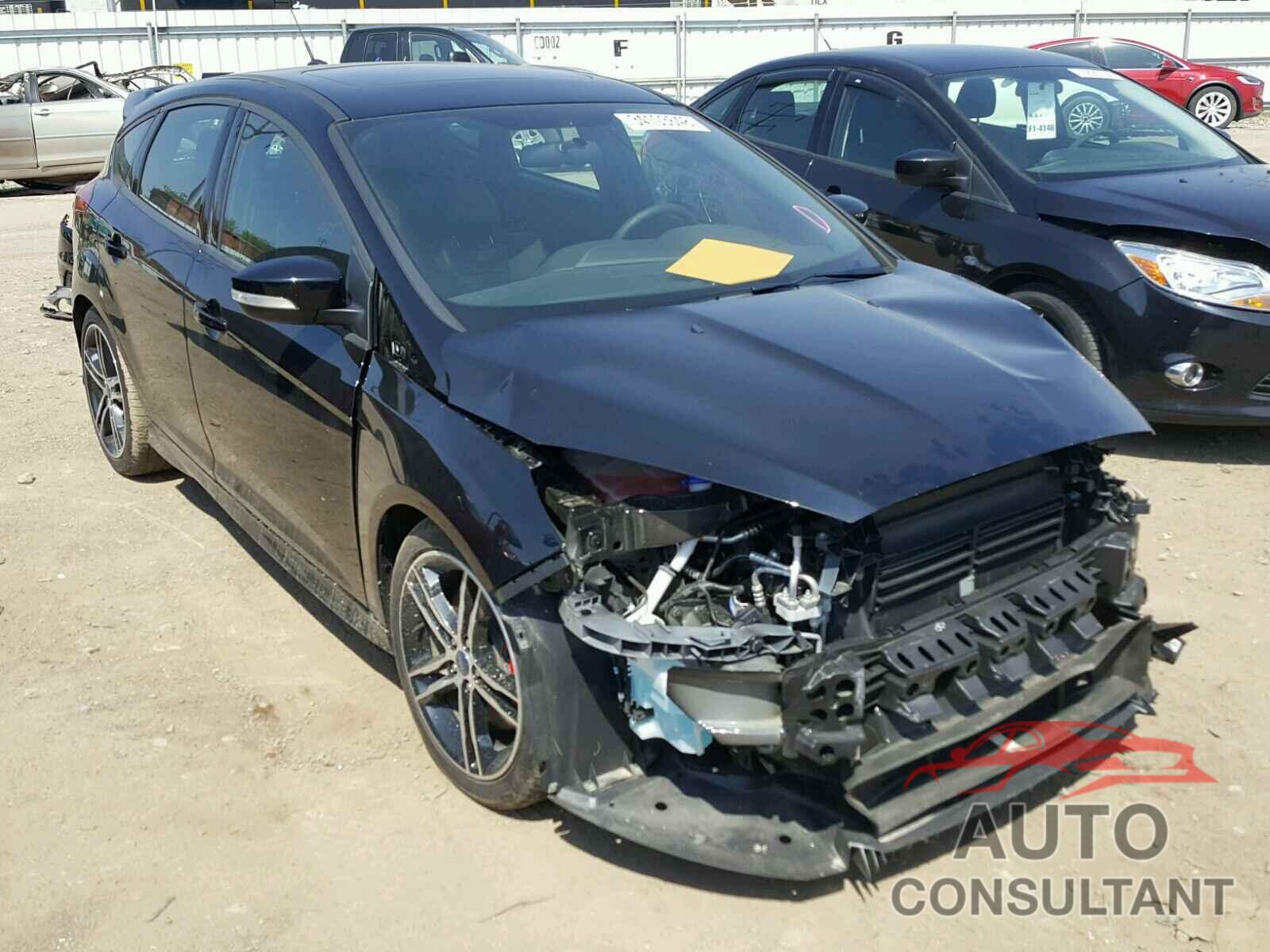 FORD FOCUS 2017 - 1FADP3L92HL253376