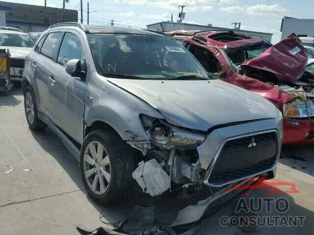 MITSUBISHI OUTLANDER 2015 - 4A4AR4AW5FE040485