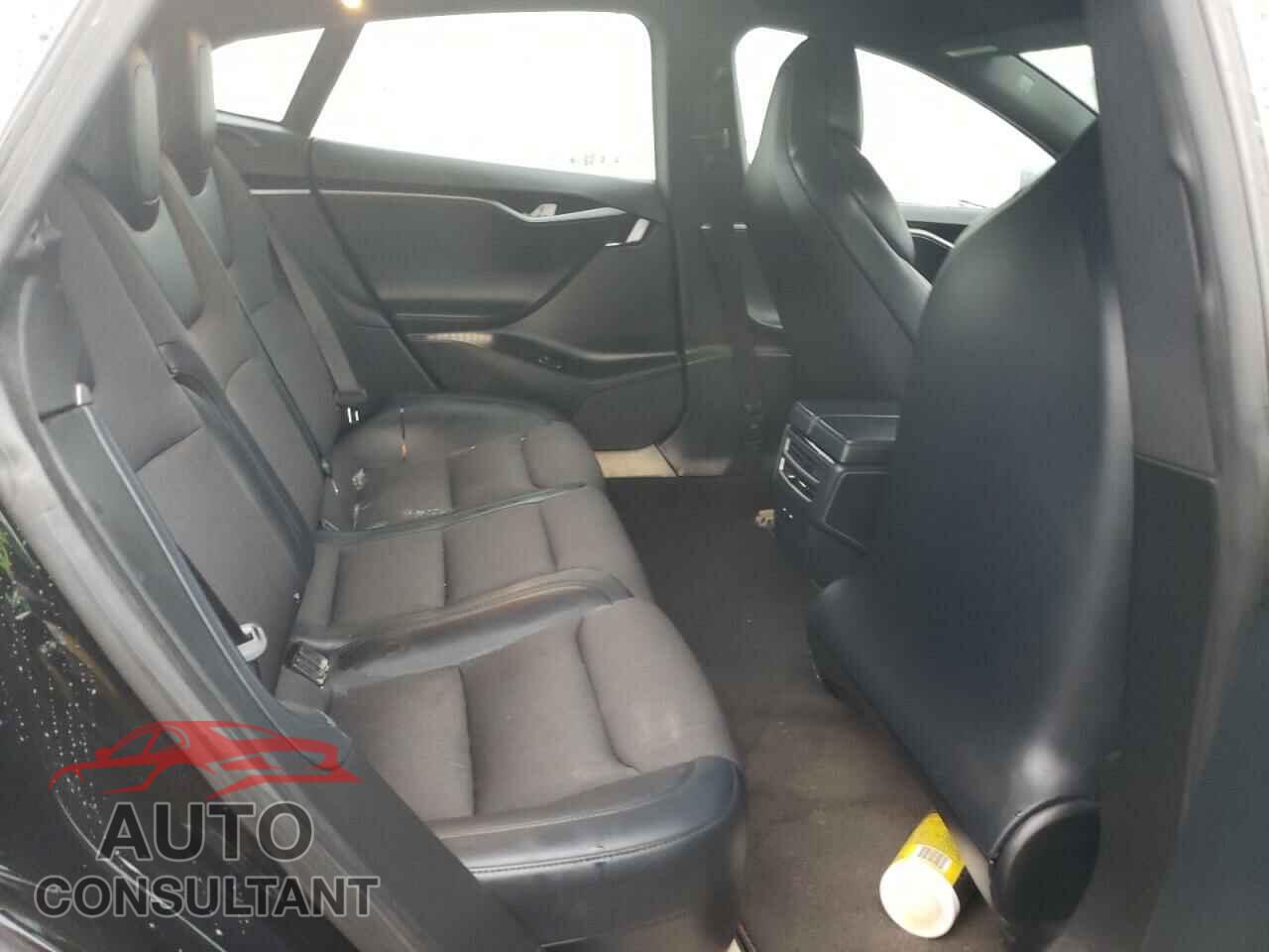 TESLA MODEL S 2018 - 5YJSA1E28JF293557