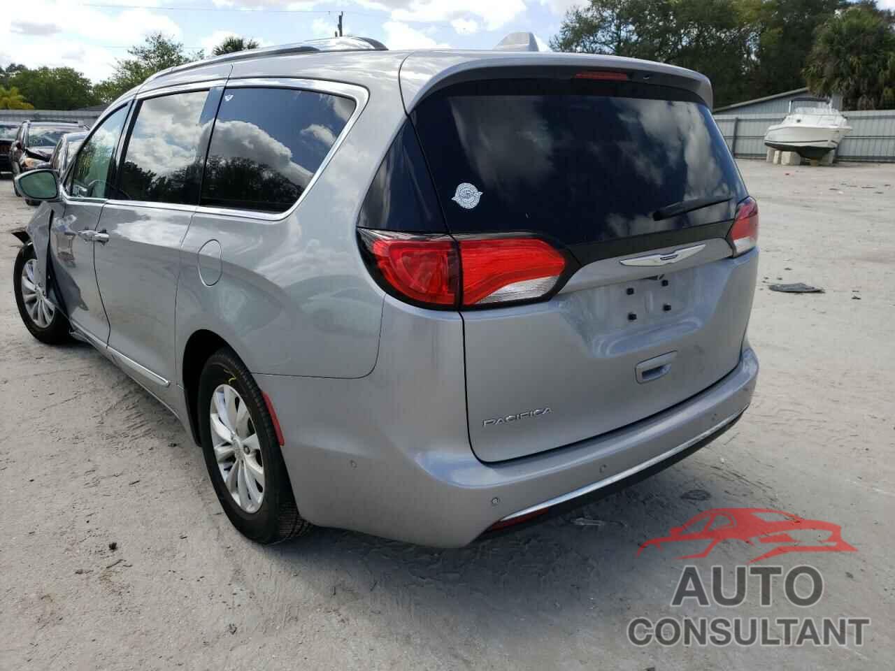 CHRYSLER PACIFICA 2019 - 2C4RC1BG9KR516218