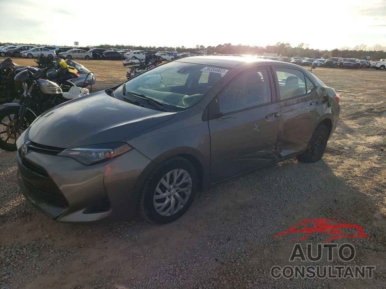TOYOTA COROLLA 2018 - 5YFBURHE7JP742565