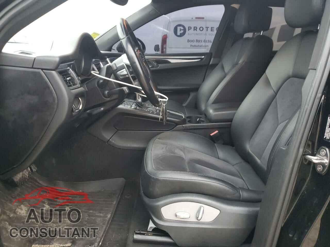 PORSCHE MACAN 2015 - WP1AB2A52FLB52291