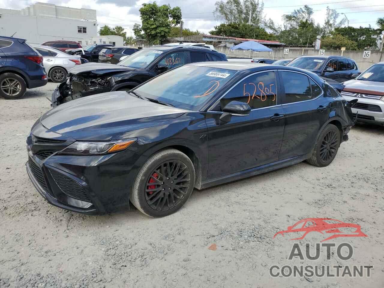 TOYOTA CAMRY 2022 - 4T1G11AK5NU686596