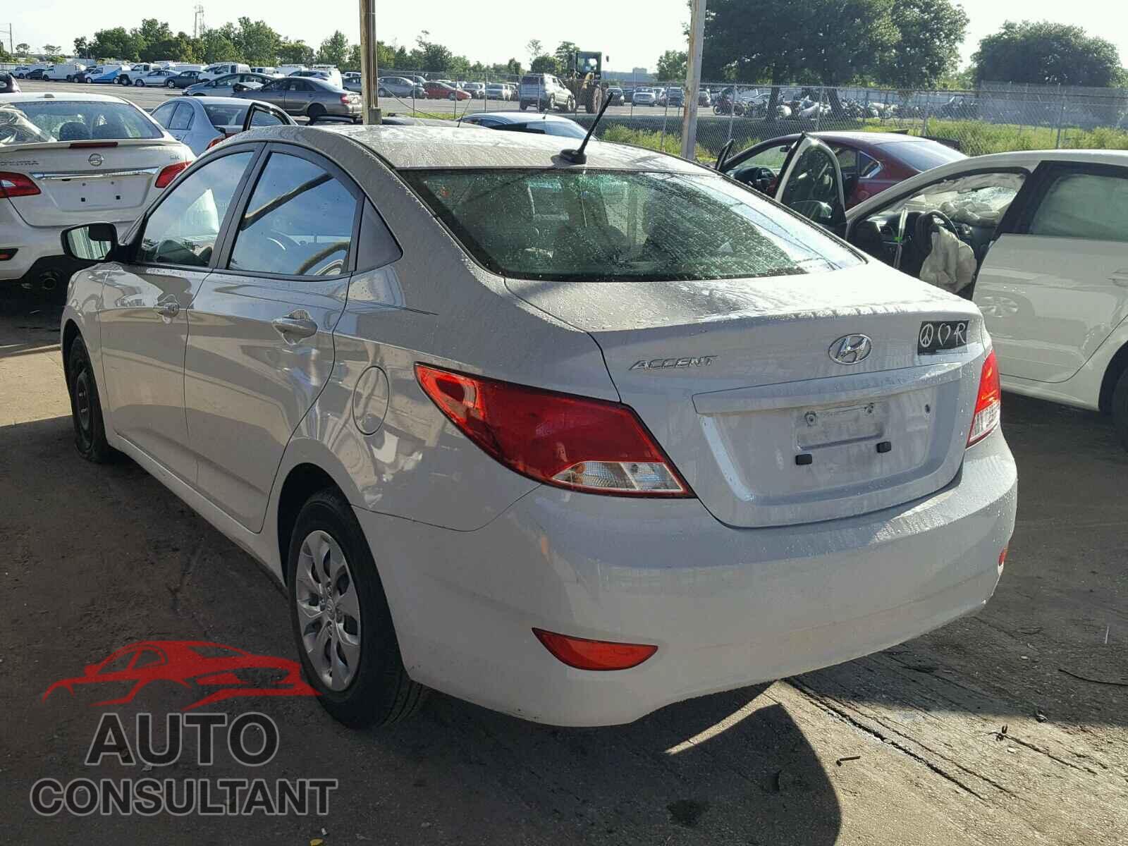 HYUNDAI ACCENT 2017 - KMHCT4AE3HU361941