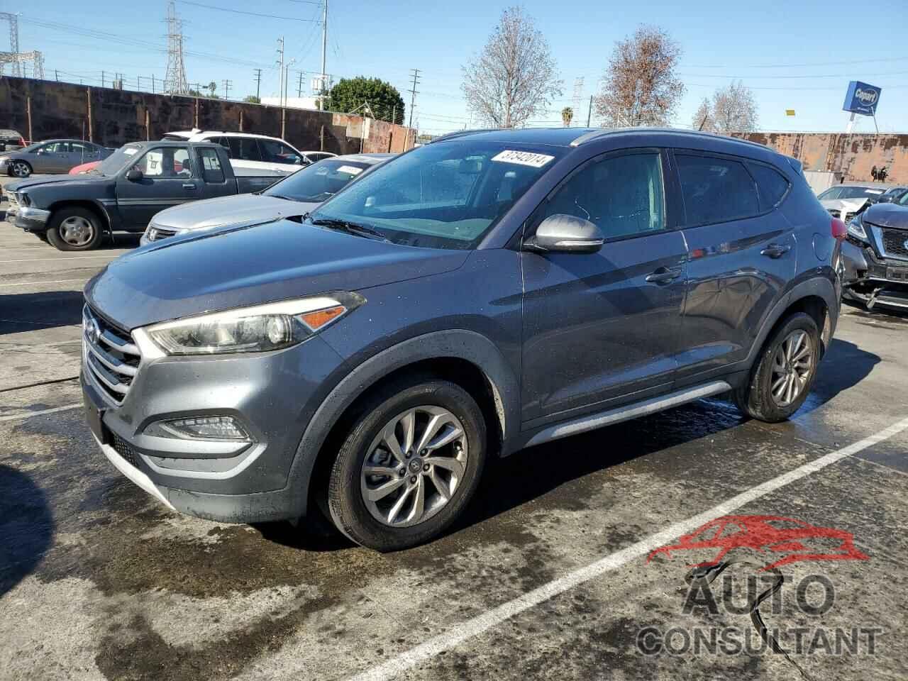 HYUNDAI TUCSON 2017 - KM8J33A28HU406248