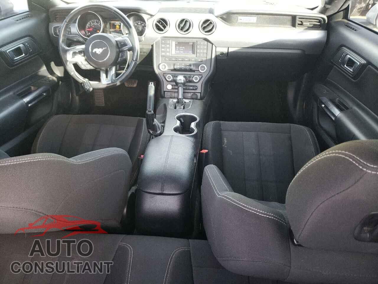 FORD MUSTANG 2018 - 1FA6P8CF6J5126930