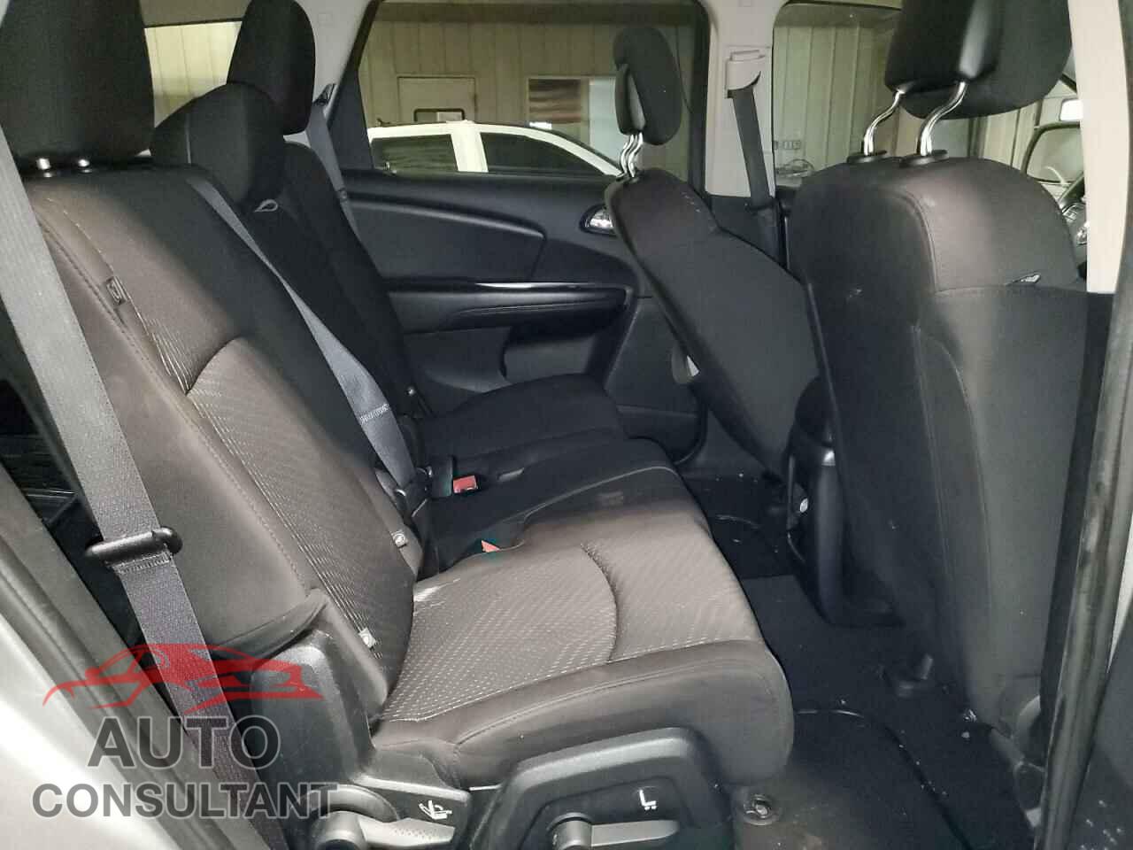 DODGE JOURNEY 2017 - 3C4PDCAB7HT638300