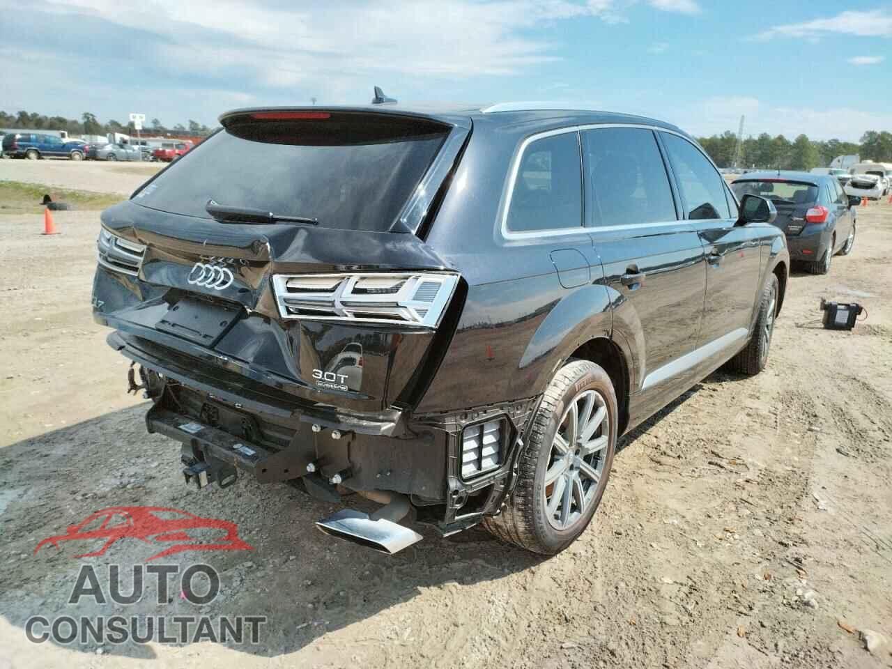 AUDI Q7 2017 - WA1LAAF71HD037593
