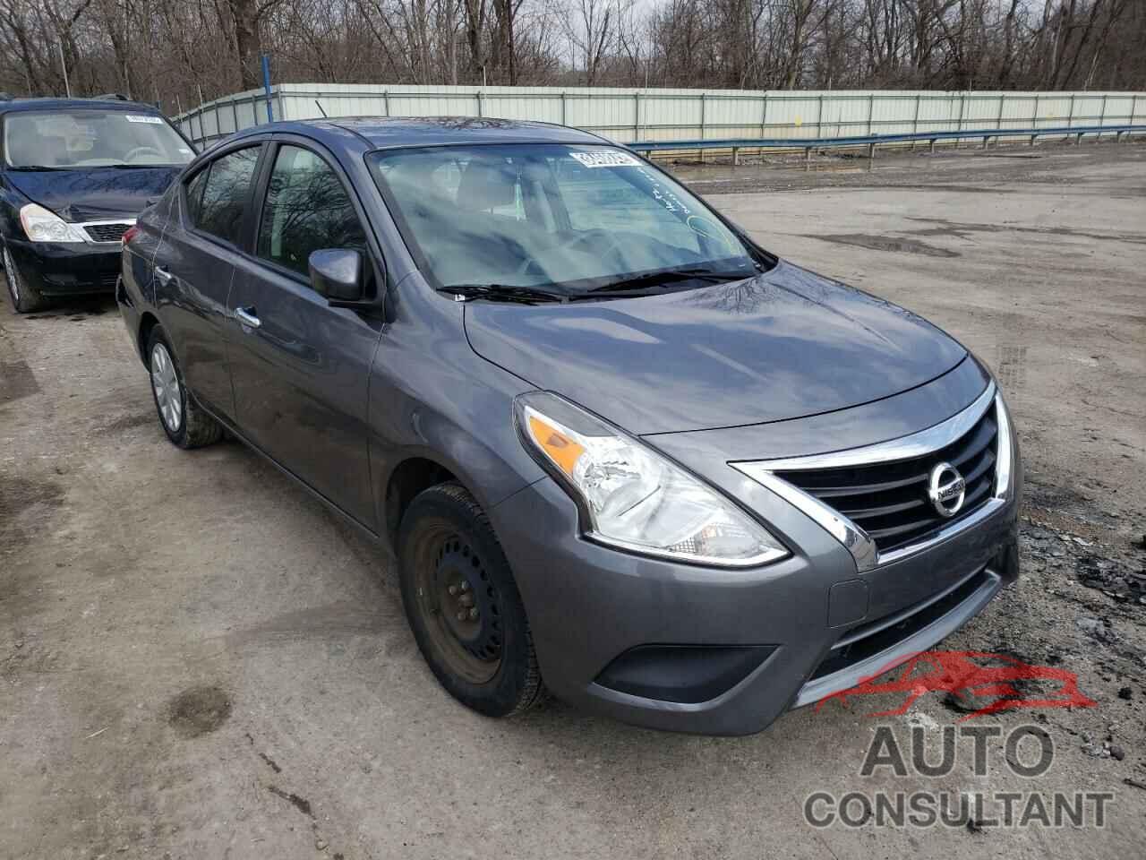 NISSAN VERSA 2019 - 3N1CN7AP6KL856995