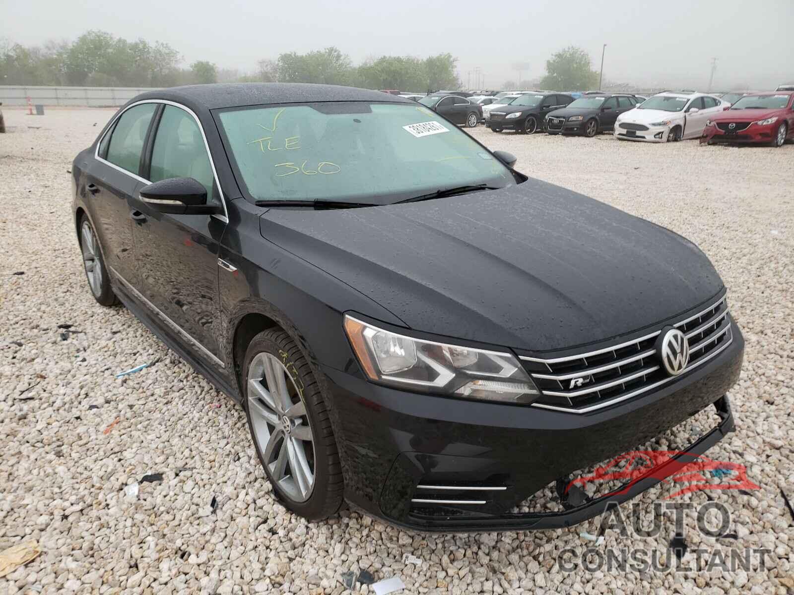 VOLKSWAGEN PASSAT 2017 - 1VWDT7A31HC051847