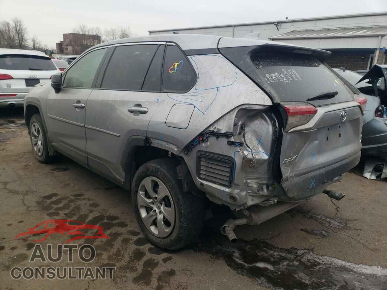 TOYOTA RAV4 2022 - 2T3F1RFV3NC268575