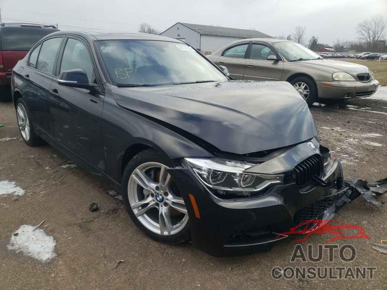 BMW 3 SERIES 2018 - WBA8D9G53JNU70330