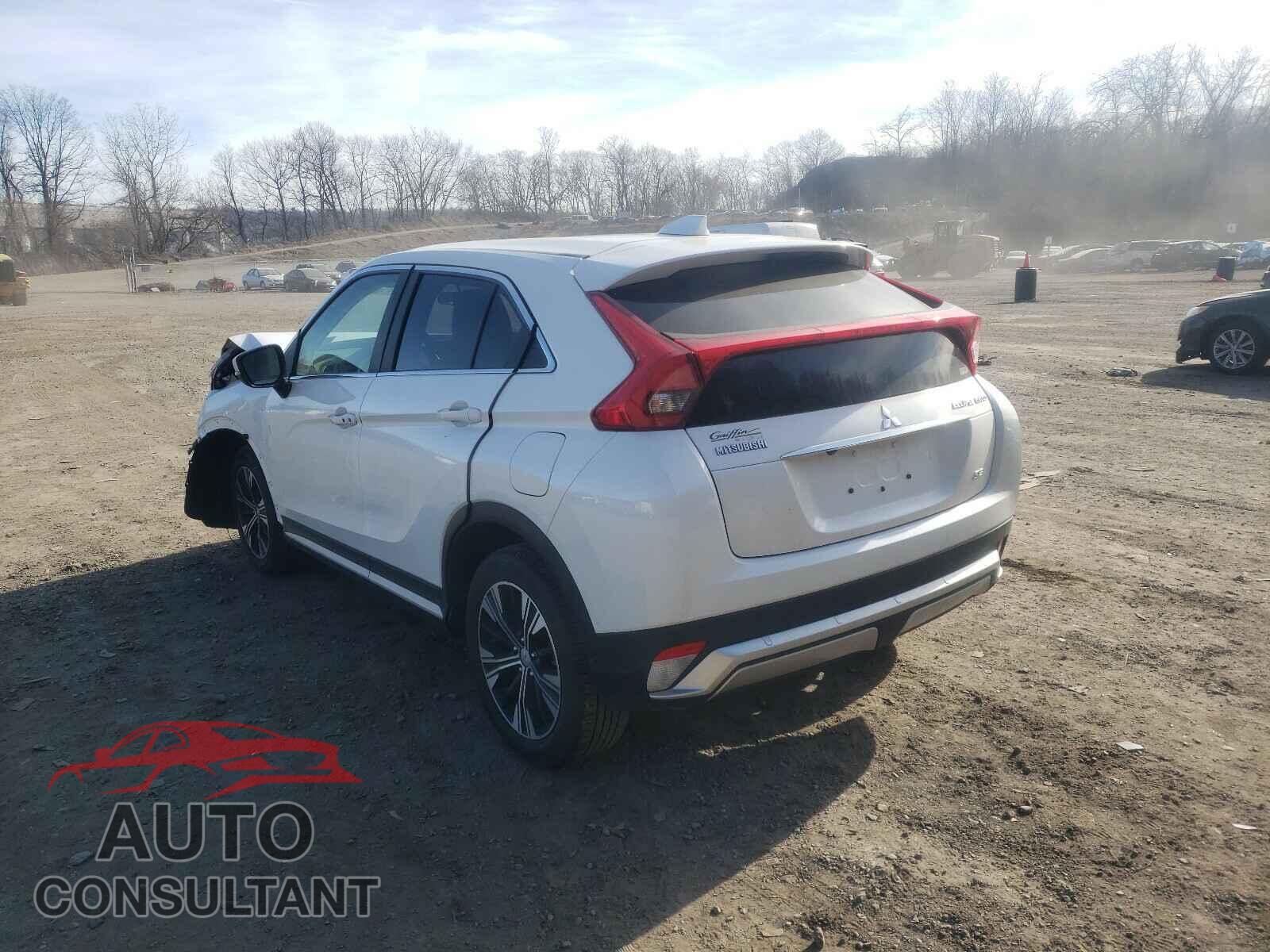 MITSUBISHI ECLIPSE 2018 - JA4AT5AA0JZ060464