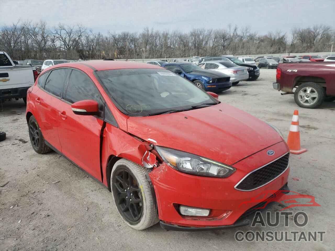 FORD FOCUS 2016 - 1FADP3K29GL385621