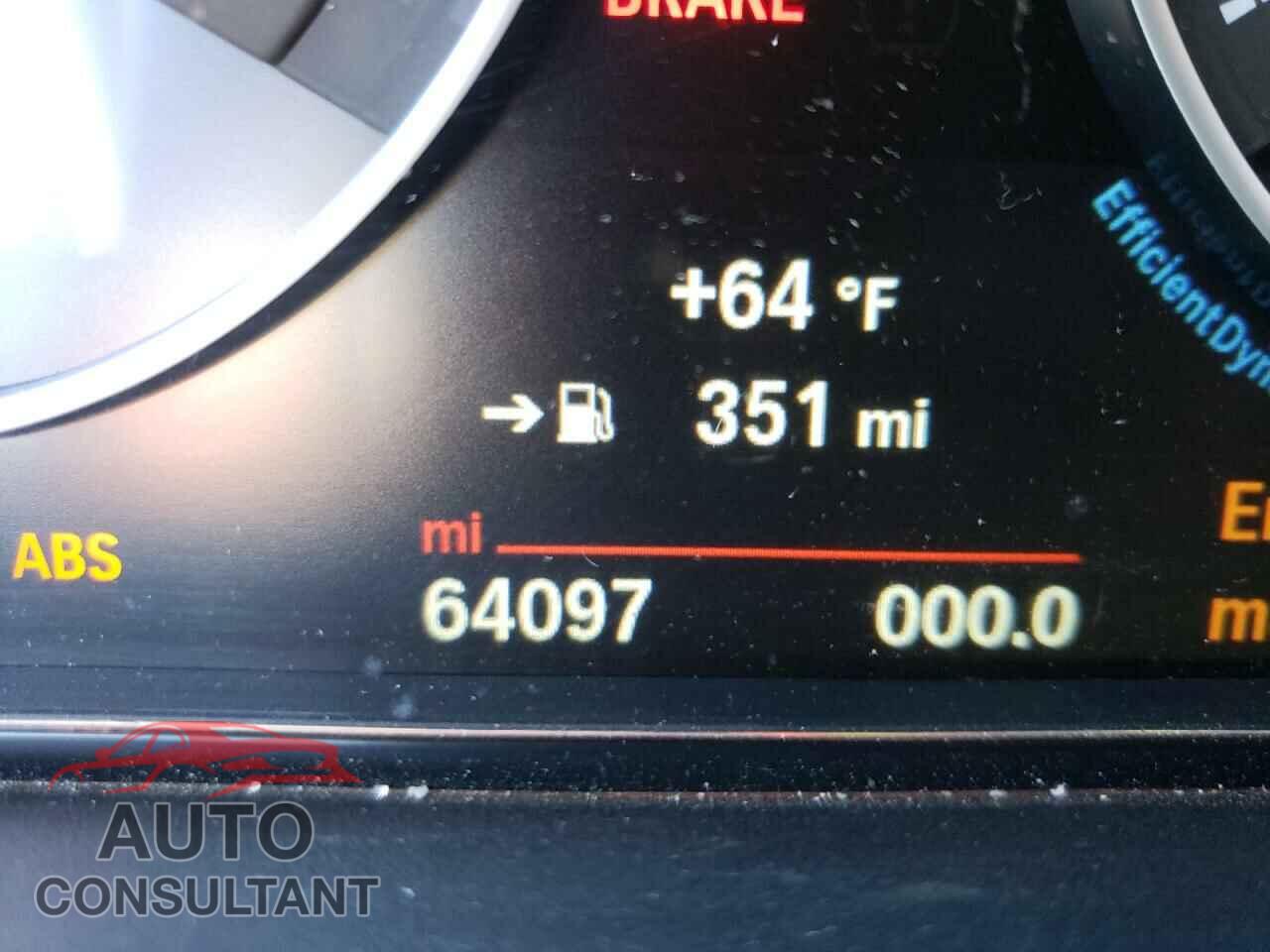 BMW 3 SERIES 2016 - WBA8E9G55GNU28599