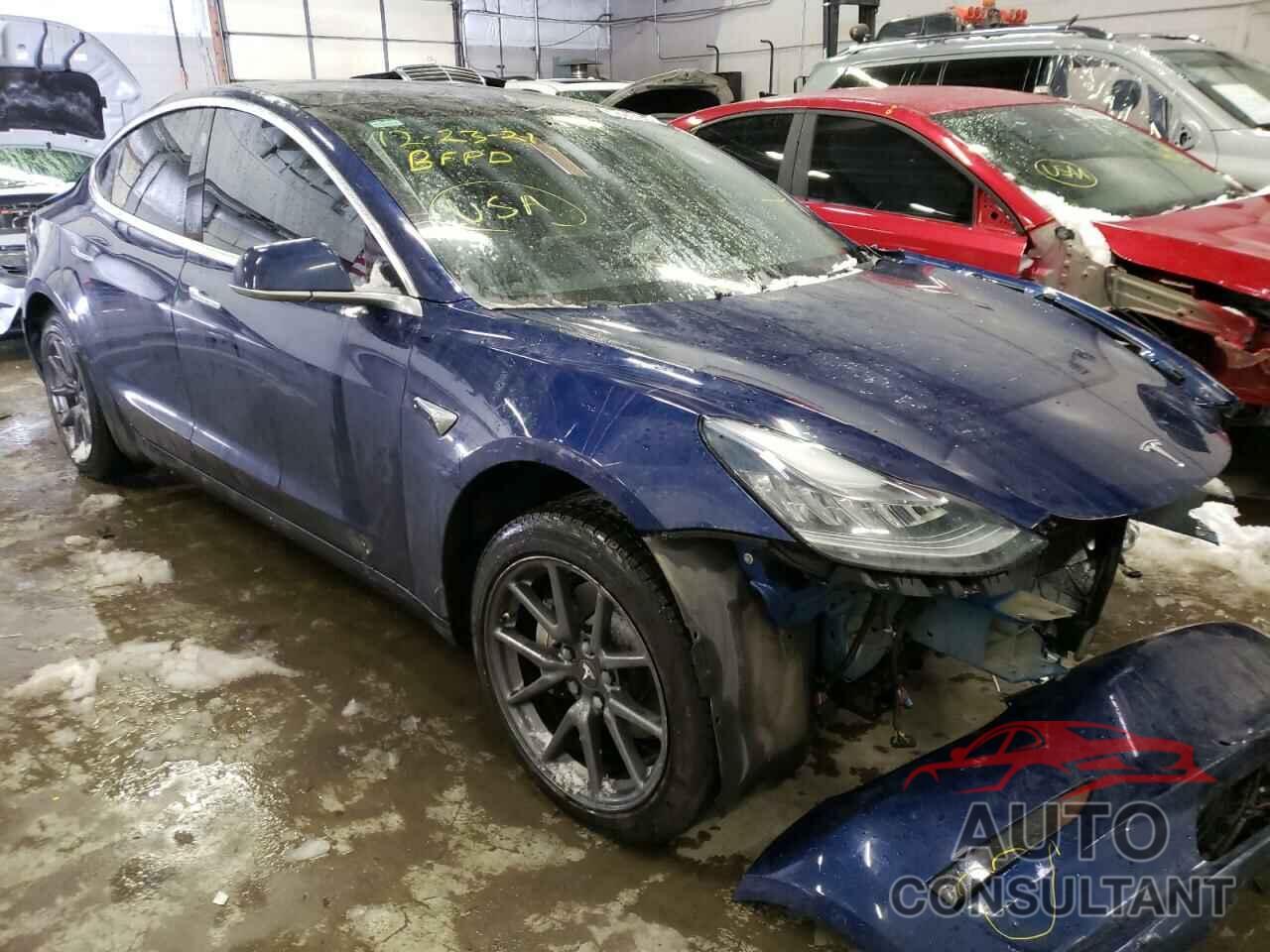 TESLA MODEL 3 2018 - 5YJ3E1EA0JF017079