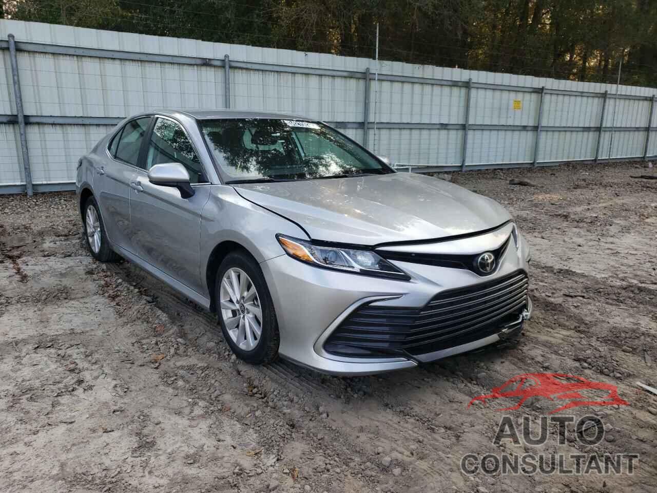 TOYOTA CAMRY 2021 - 4T1C11AK8MU553540