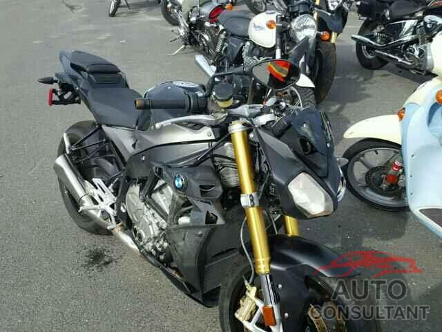 BMW MOTORCYCLE 2016 - WB10D1205GZ696512