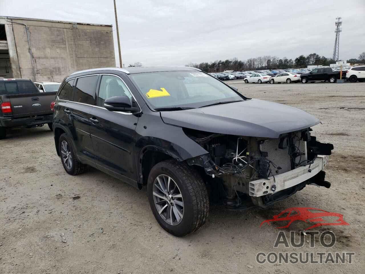 TOYOTA HIGHLANDER 2018 - 5TDJZRFH7JS821767