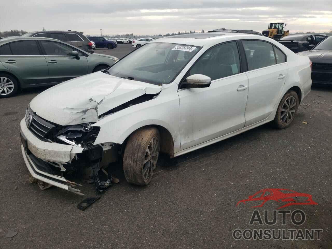 VOLKSWAGEN JETTA 2017 - 3VWDB7AJXHM258432