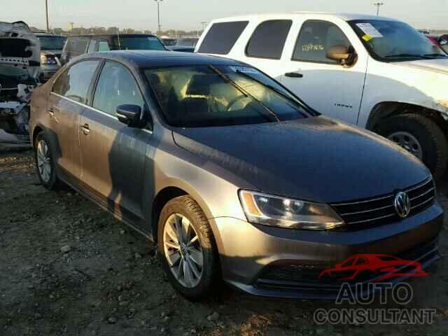 VOLKSWAGEN JETTA 2015 - 3VW3A7AJ2FM260980