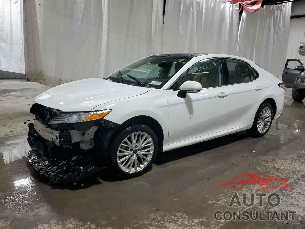 TOYOTA CAMRY 2019 - 4T1B11HKXKU817484