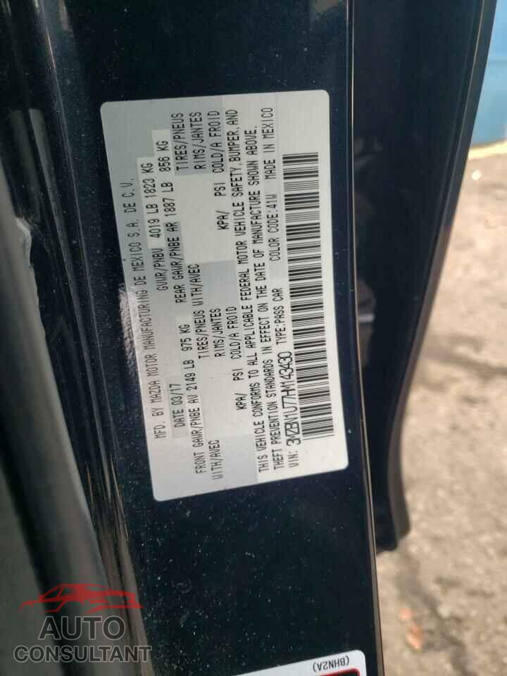 MAZDA 3 2017 - 3MZBN1U77HM143430