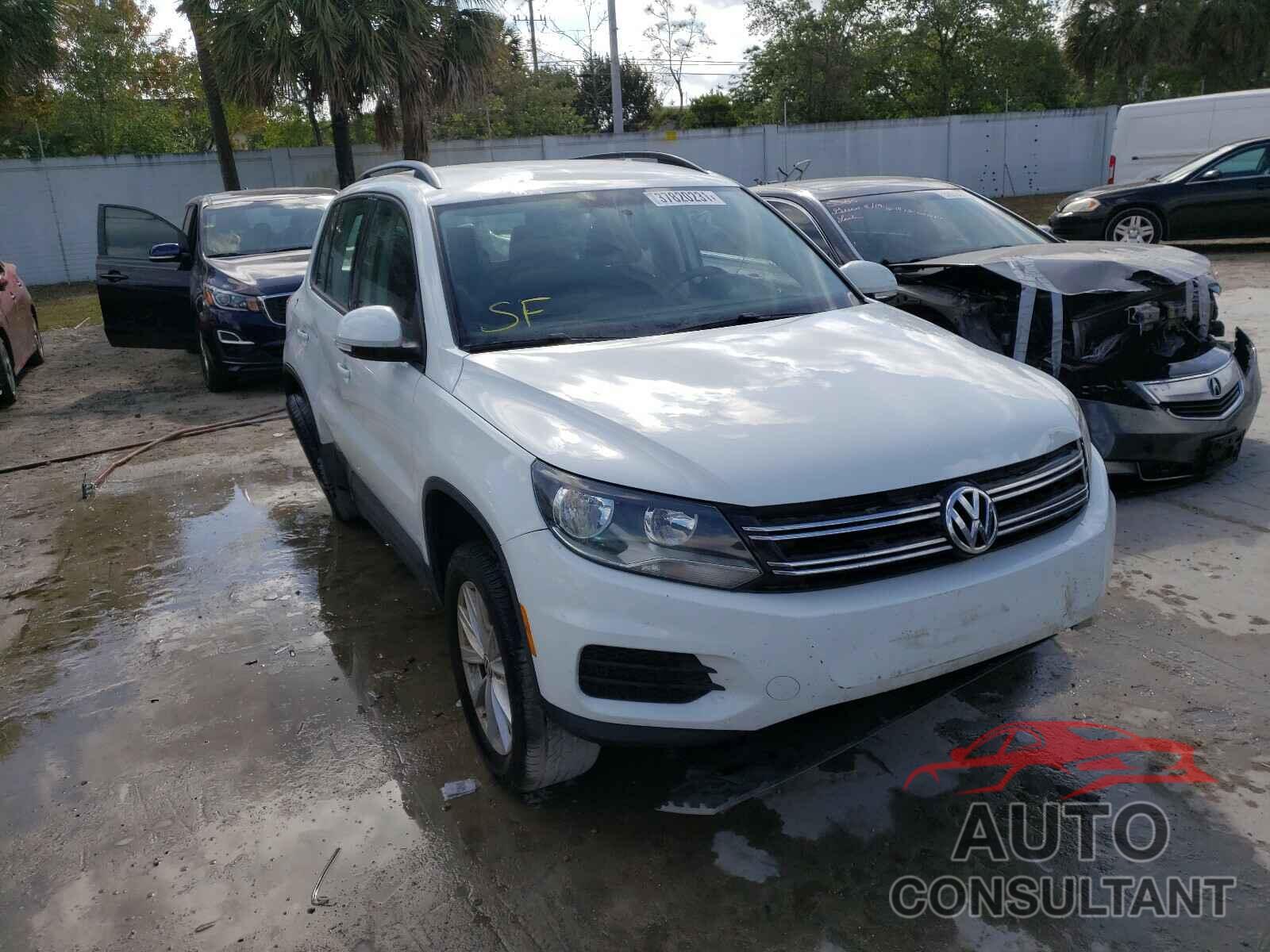 VOLKSWAGEN TIGUAN LIM 2018 - WVGAV7AX5JK003567