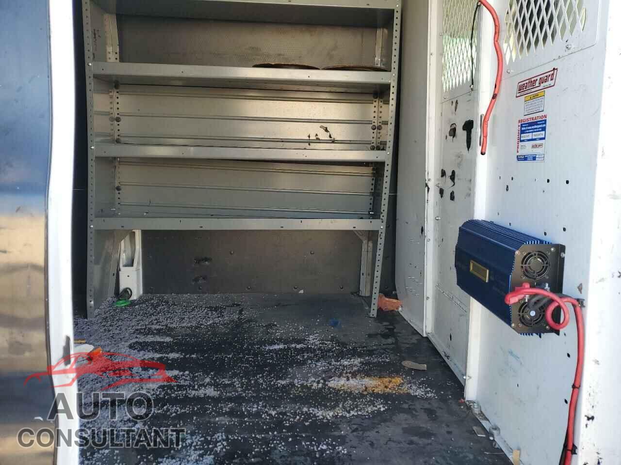FORD TRANSIT 2019 - 1FTYR2CM5KKB02968
